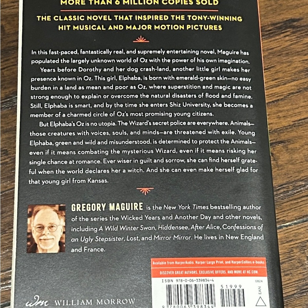 Wicked by Gregory Maguire Paperback - Picture 2 of 2